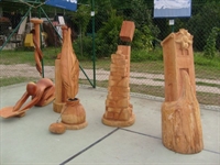 Agosto. Simposio di scultura a Pertica Bassa